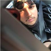 Ciao! Sono un insegnante di scuola primaria e sono laureato in lettere moderne.